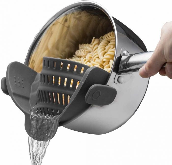 Kitchen Gizmo Snap N Strain Pot Strainer and Pasta Strainer - Image 1
